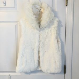 Cache Faux Fur Vest